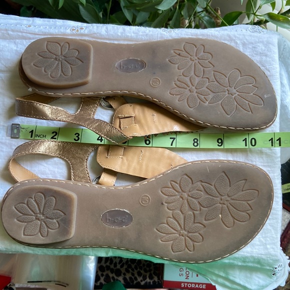 Born Concepts Bronze Leather Flip Flops with Ankle Strap - Picture 2 of 7